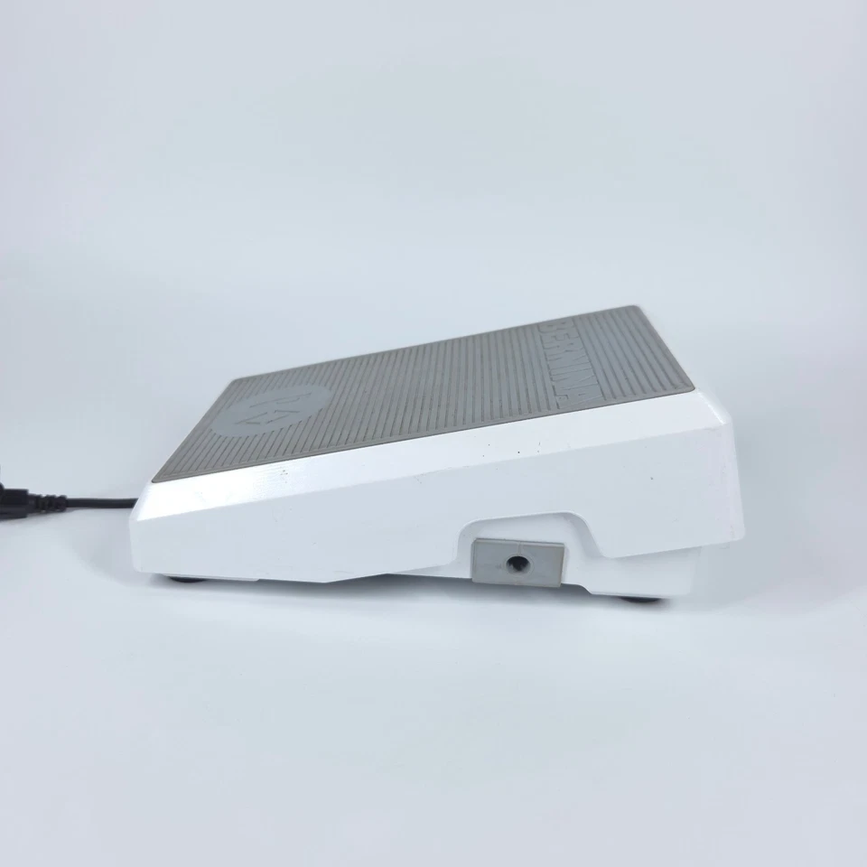 Bernina Artista Activa Aurora Ножная Педаль Управления Тип LV1 Подлинная ПРОТЕСТИРОВАНА ИЗГОТОВИТЕЛЕМ ОБОРУДОВАНИЯ - Изображение 2 из 4