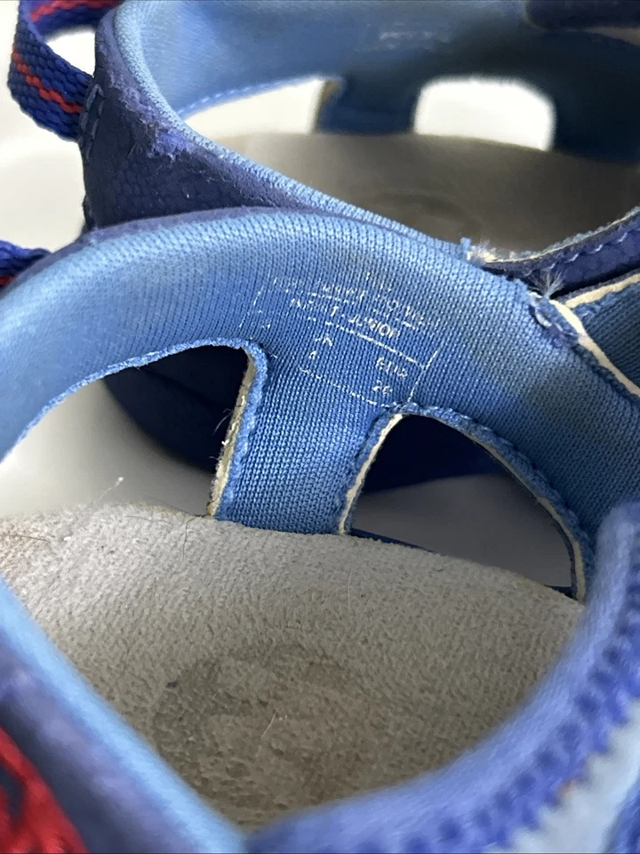 Merrell Infant size 4 Sandals Hook Loop Blue Red Hiking Outdoor - Image 4 of 4