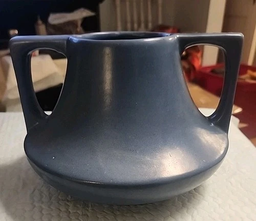 Vintage Haeger Pottery Two Handled Vase Bottom Marked 6" Tall