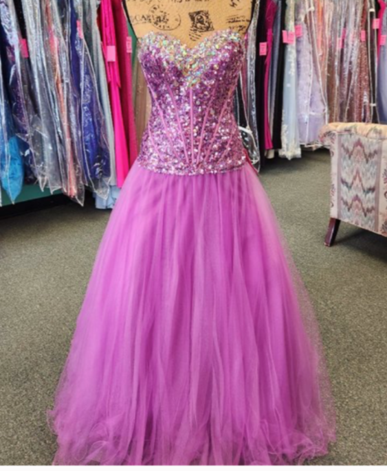 Iridescent jewel back laced bodice formal dress size 4 for quinceanera /pageants | eBay Iridescent jewel back laced bodice formal dress size 4 for quinceanera /pageants | eBay
