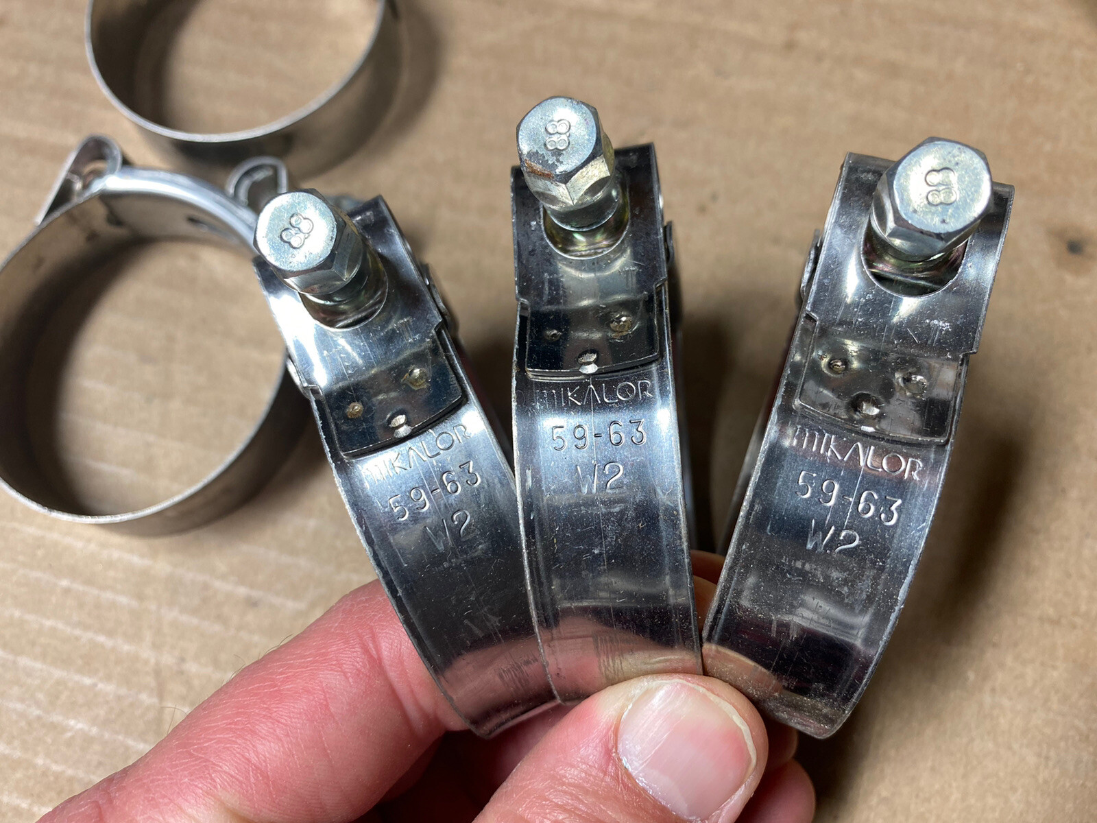 MIKALOR 59-63 W2 Stainless Supra Heavy Duty Exhaust Pipe Hydraulic Hose Clamp 5