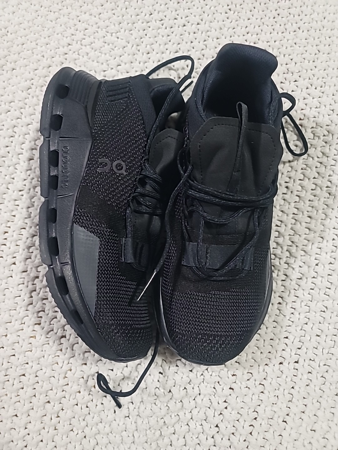 On Cloud Cloudnova Black Eclipse Women's Size 6.5 - image 1