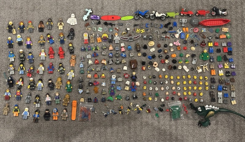 MASSIVE LEGO LOT 300+ pieces star wars, harry potter, city, ninjago, and more!