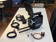 RED Epic Dragon 6K w/PL Mount, 7" Touch Monitor, Top Side Handle, 15mm Plate