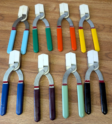 Clauss NO-NIK Wire Stripper USA MADE 8 Different Sizes Clean & Very Good Shape