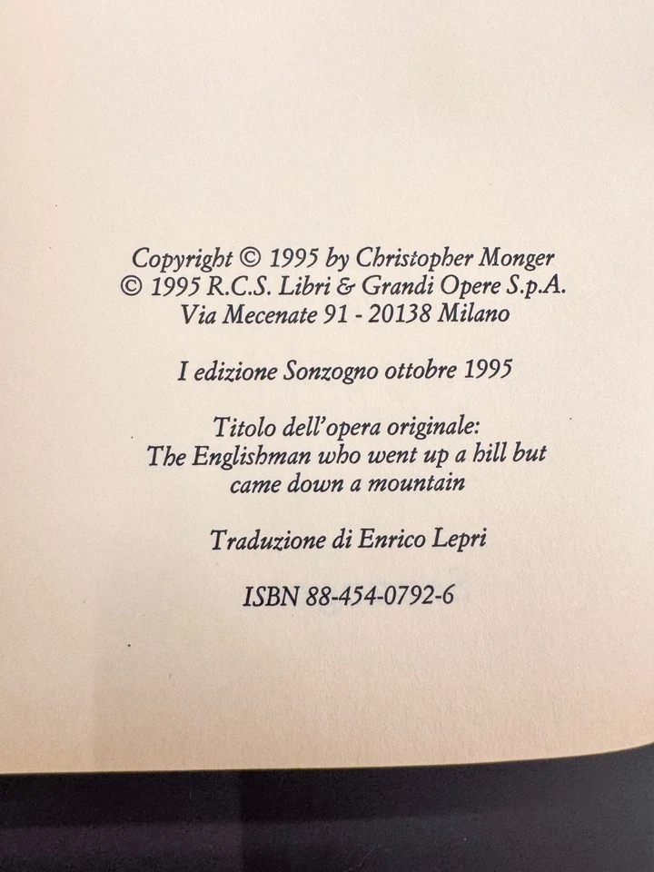 L'inglese che salì la collina e scese da una montagna Libro Romanzo Sonzogno - Immagine 2 di 4