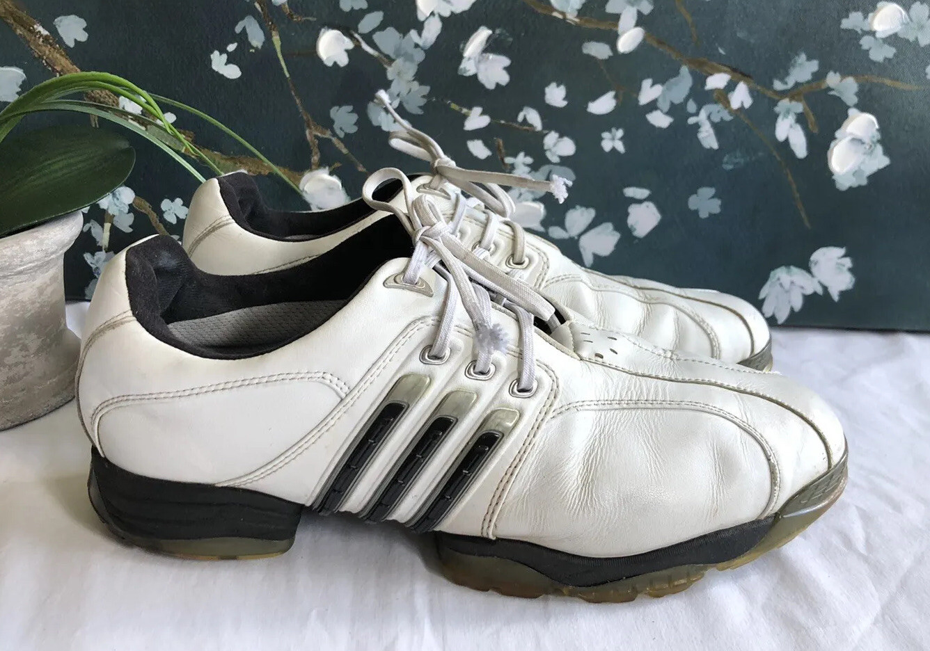 adidas tour 360 golf shoes size 10