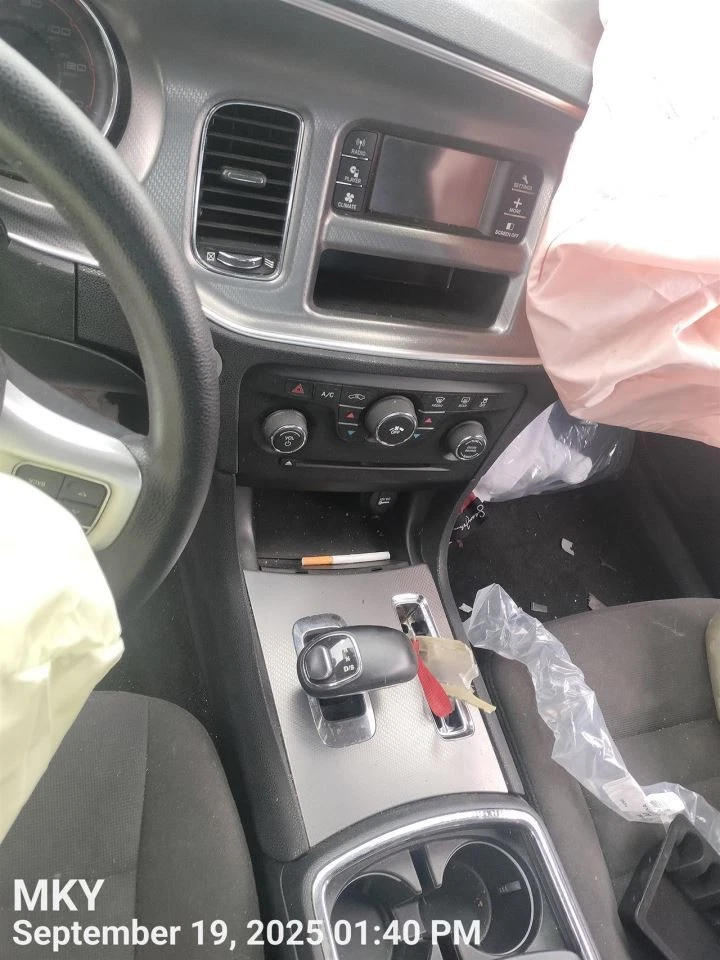 Interruptor de encendido pulsador para 11-20 JOURNEY 7195832 Foto 3 de 4