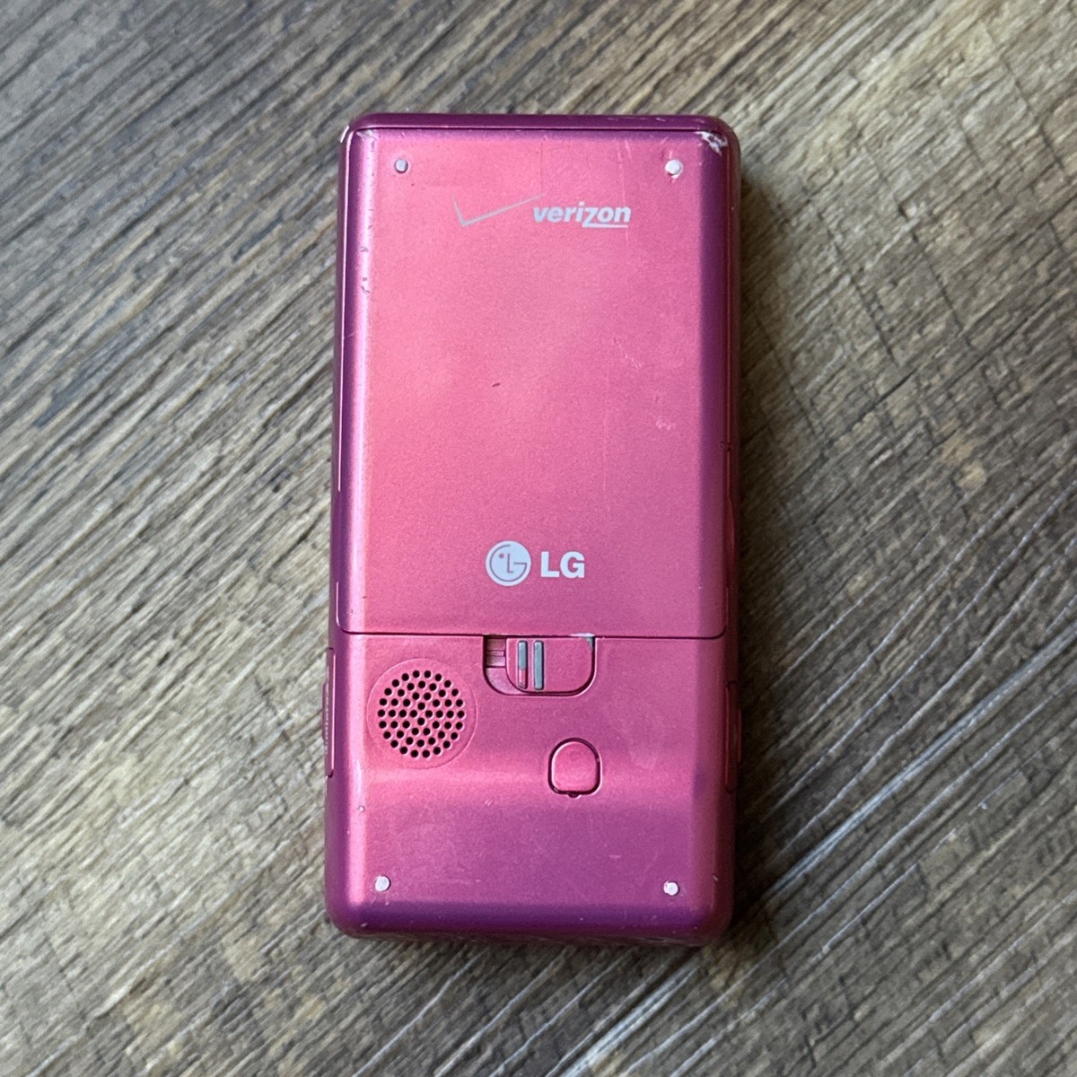LG Chocolate VX8500P - Strawberry / Pink ( Verizon ) Rare Phone