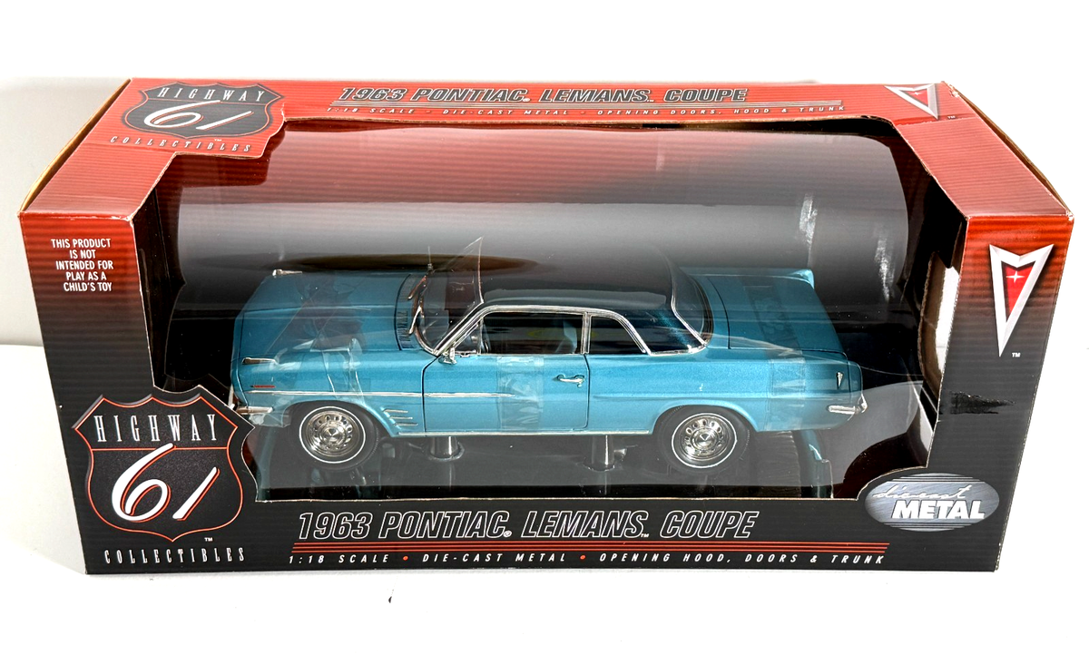 HIGHWAY 61 - 1:18 1963 PONTIAC LEMANS COUPE AQUAMARINE DIECAST 