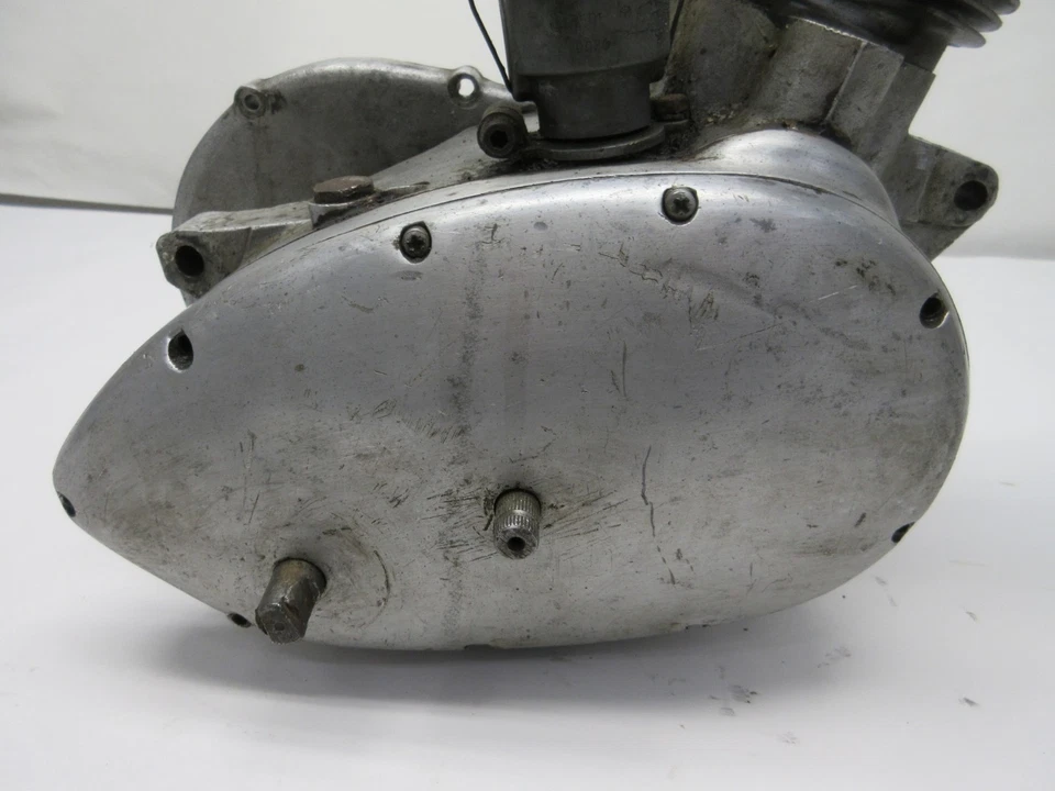 Triumph T20 T 1957 20 motor Tiger Cub con bonito cabezal de cilindro #26518 Foto 2 de 4