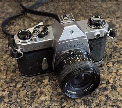 Honeywell Pentax Spotmatic SP II a / ASAHI 35mm SLR Film Camera w/ Hanimex Lens