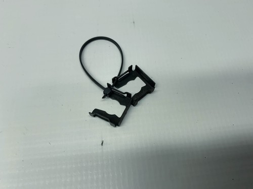 BMW R1200GS R1200 GS (3) 07' Einspritzdüsen Clip Fuel Petrol Injector Retaining