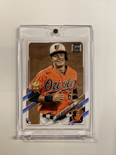 Ryan Mountcastle RC 2021 Topps Series 1 Baltimore Orioles Gold Cup Rookie Card - Bild 3 von 12