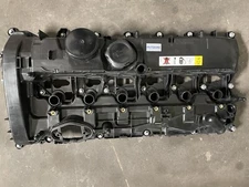 VALVE COVER + GASKETS 3.0 BMW I6