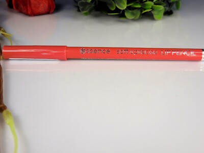 Essence Lipliner Konturenstift Farbe 102 TRUE ME. 1005.4