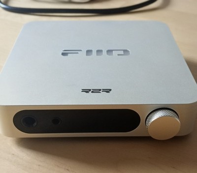 FiiO K11 R2R DAC/Kopfhörerverstärker Silber in OVP