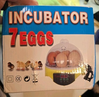 7 Eggs Automatic Digital Egg Incubator Chicken Bird Hatchers Temperature Control
