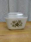 Vintage Pyrex White & Green Spring Blossom 501B Refrigerator Dish 1.5 Cup W/Lid