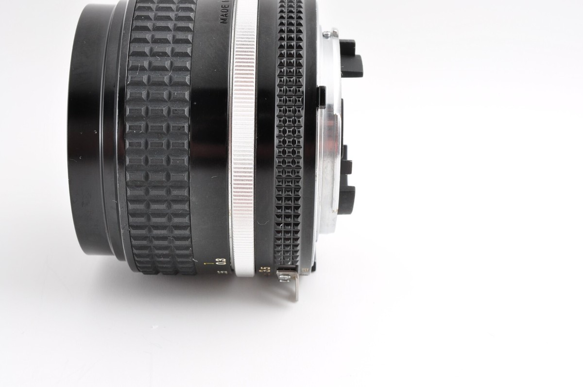 超美品 ニコン AI NIKKOR 28mm f3.5 MF レンズ　M368 超美品 ニコン AI NIKKOR 28mm f3.5 MF レンズ M368 Nikon New NIKKOR 28mm