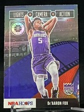 2019-20 NBA Hoops Premium Lights Camera Action Holo Purple #3 De'Aaron Fox