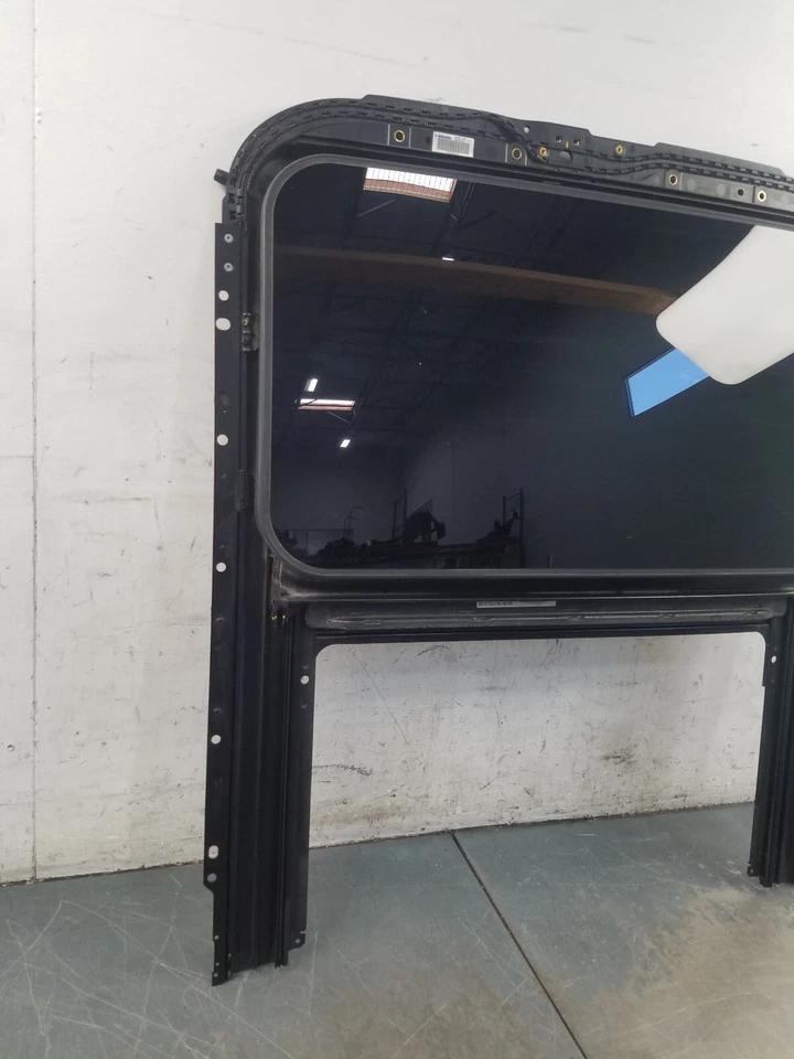 Audi S4 Quattro B8 2013 montaje de techo corredizo #5394 J7 Foto 3 de 4