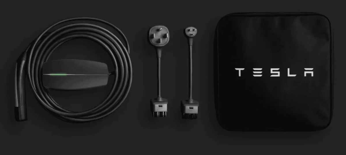 NEW Gen 3 Tesla Mobile Connector Ev Charger Bundle 1991254-00-A
