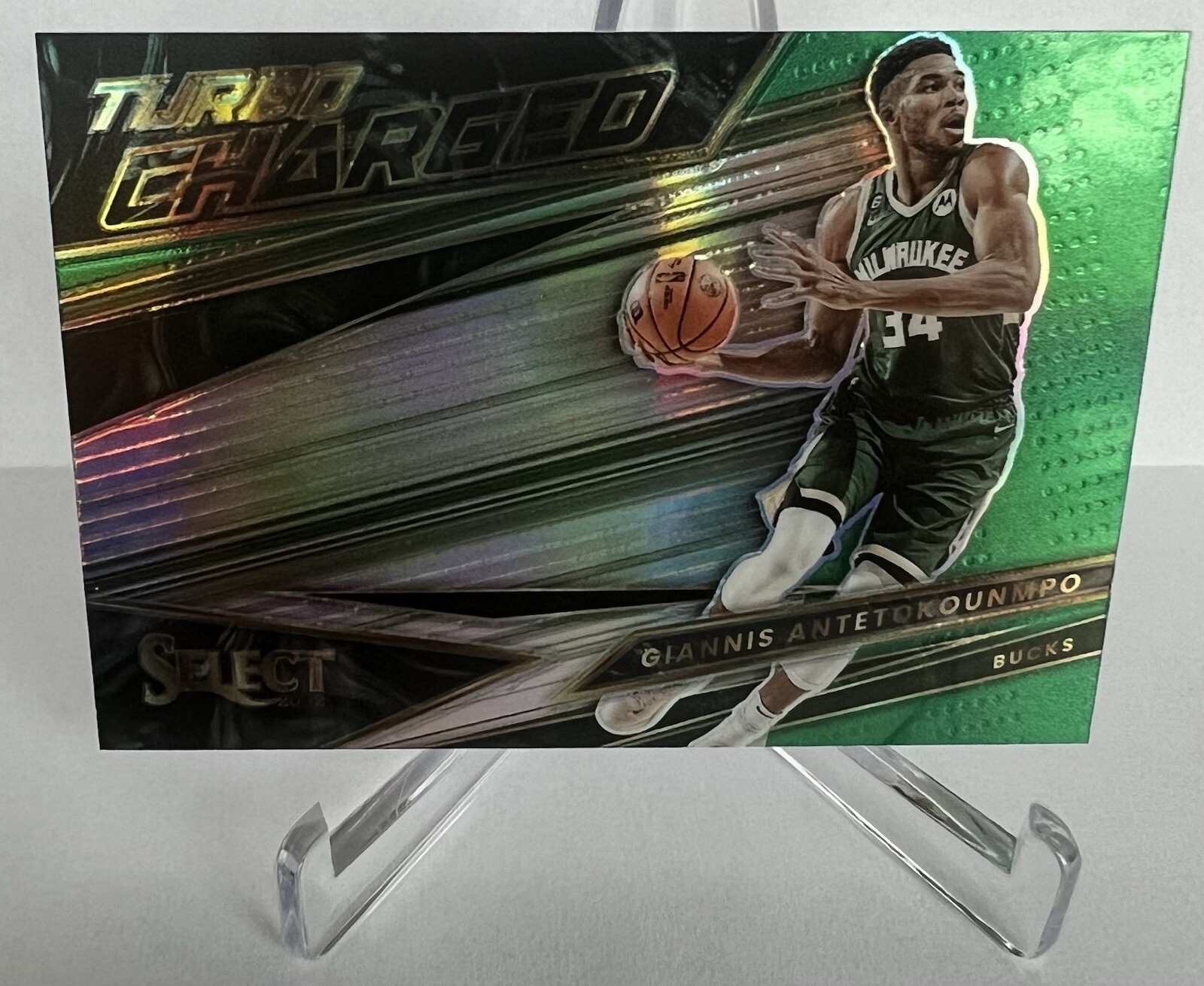2022-23 Panini Select - Turbocharged (green) #10 Giannis Antetokounmpo
