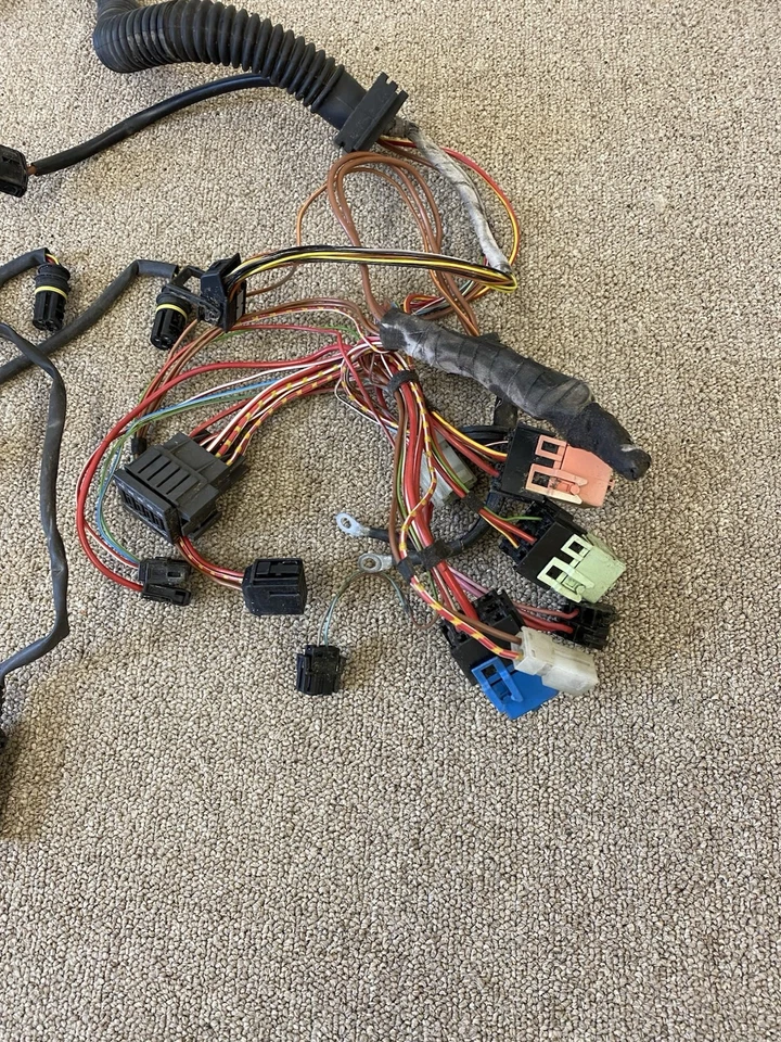 BMW Z3 Roadster 2001-2002 cupé M54 5 velocidades transmisión manual arnés de cableado fabricante de equipos originales Foto 2 de 4