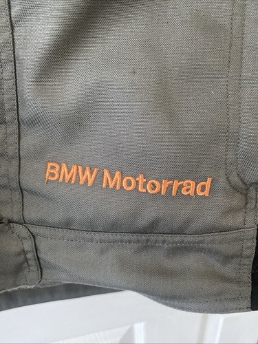 BMW Boulder Motorcycle Jacket. Size 50 Shoulder, Elbow, Back Armour 4 Zip Pocket - Picture 2 of 20