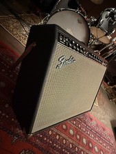 Fender ’65 Twin Reverb RI
