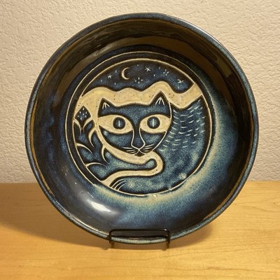 North Eagle Pottery- 10-1/4'' Bowl with Cat Design