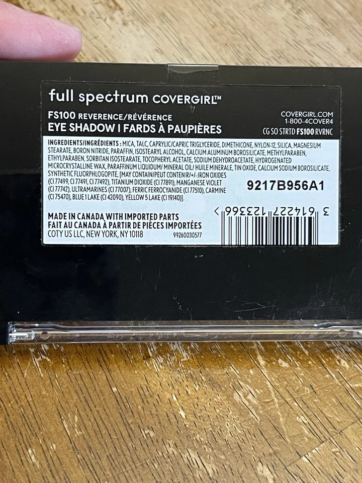 Covergirl Full Spectrum So Saturated Eyeshadow Palettes FS100 - Image 3 of 4
