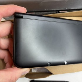 Nice! Nintendo 3DS XL Handheld Console SPR-001 Black US Model In Box