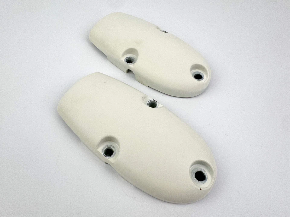 Johnson 140 HP 2005 4 tiempos fueraborda conjunto de cubiertas de montaje inferior 54221-90J02-0EP OEM Foto 4 de 4