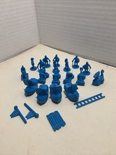 Vintage Miniature Colored Plastic Soldiers, Ships, Fighting Figures 26 Pcs. READ