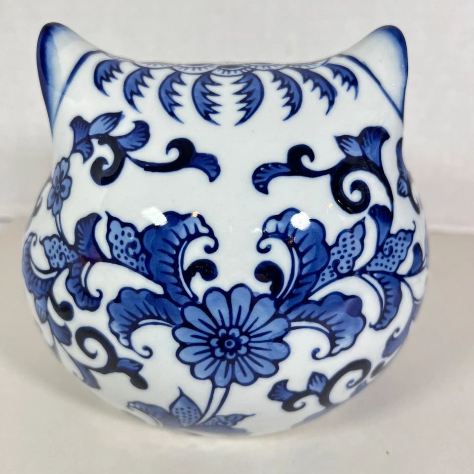 "Estatuilla de búho anidador de cerámica Chinoiserie azul blanco vintage Pier 1 retirada 6,5""" Foto 3 de 4