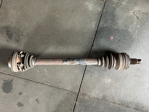 Antriebswellen Gelenkwelle Li / Re für BMW E90 320i 2,0 125KW 7525821 7525822