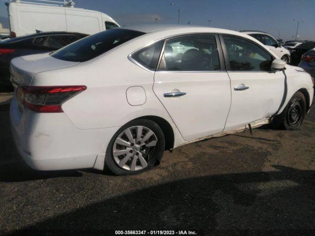Tanque de combustible usado se adapta a: Nissan Sentra 2015 grado A Foto 4 de 4