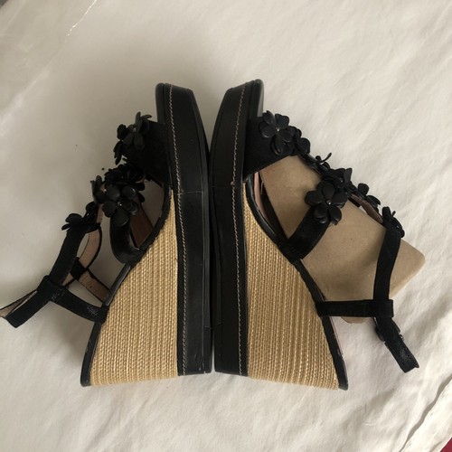 Nurture Lamaze Black Leather T-Strappy Floral Wedge Buckle Sandals Women’s Size7 - Picture 7 of 11