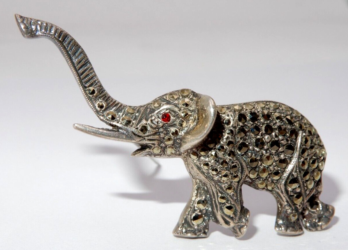 VINTAGE SOLID SILVER ELEPHANT WITH MARCASITES & R… - image 1