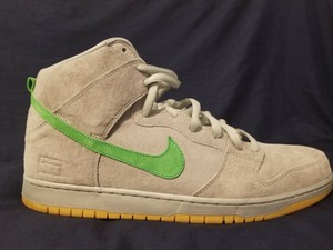 mail de nike la plata