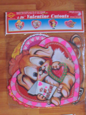 Valentines Diecut Cutouts Decoration 1983 Beistle Four Pack of 16" NOS
