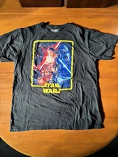 STAR WARS GALAXY PREMIRE THE FORCE AWAKENS TSHIRT 2015 LUCASFILM LTD