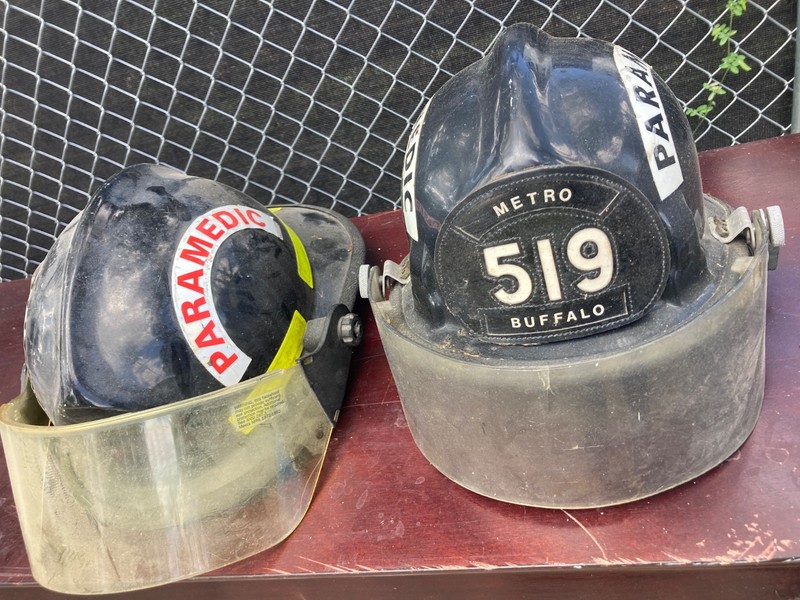 VINTAGE LEATHER FRONT HELMET   RESCUE PARAMEDIC  NEW YORK 1969  old  antique