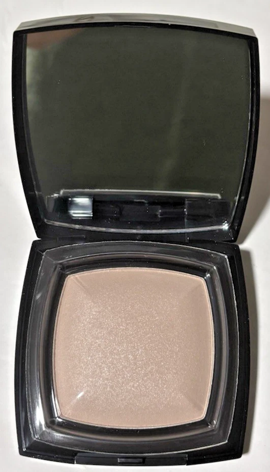 Skinn Dimitri James Candlelight Translucent Face Powder SEALED - Image 2 of 2