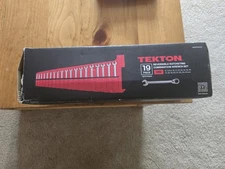 TEKTON 19 PIECE REVERSIBLE RATCHETING COMBINATION WRENCH SET