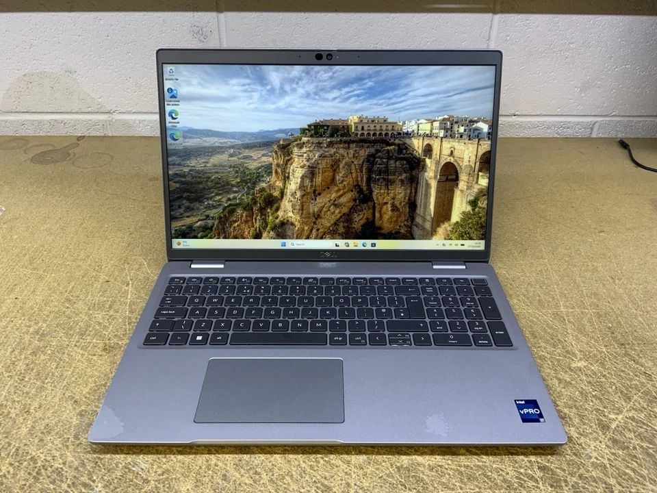 Dell Latitude 5530 · i7-1265U · 16GB · 256GB, photo 1 of 5