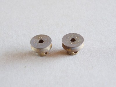 2 x Meccano 1/2 Zoll Messing Riemenscheibe mit Boss Teil 23a Vorkrieg ''Meccano'' gestempelt