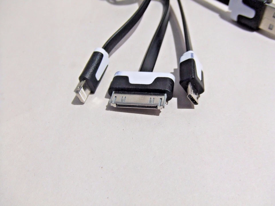 NUEVO Cargador de batería para teléfono PowerNow Banco de energía Espejo iluminado Compacto 3.000 mAh Foto 3 de 4